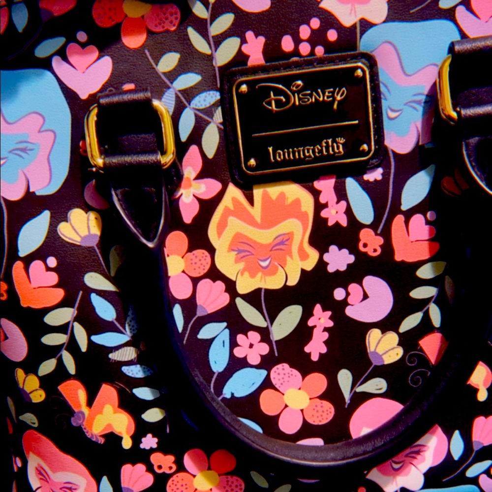 Loungefly x Disney Alice in Wonderland crossbody bag